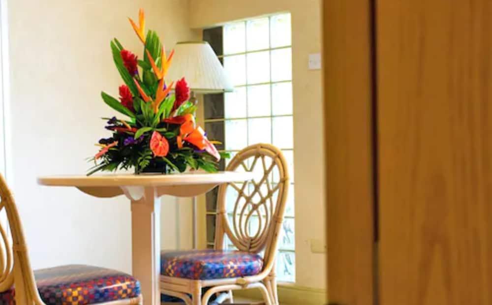 Golden Sands Hotel Christ Church Ngoại thất bức ảnh
