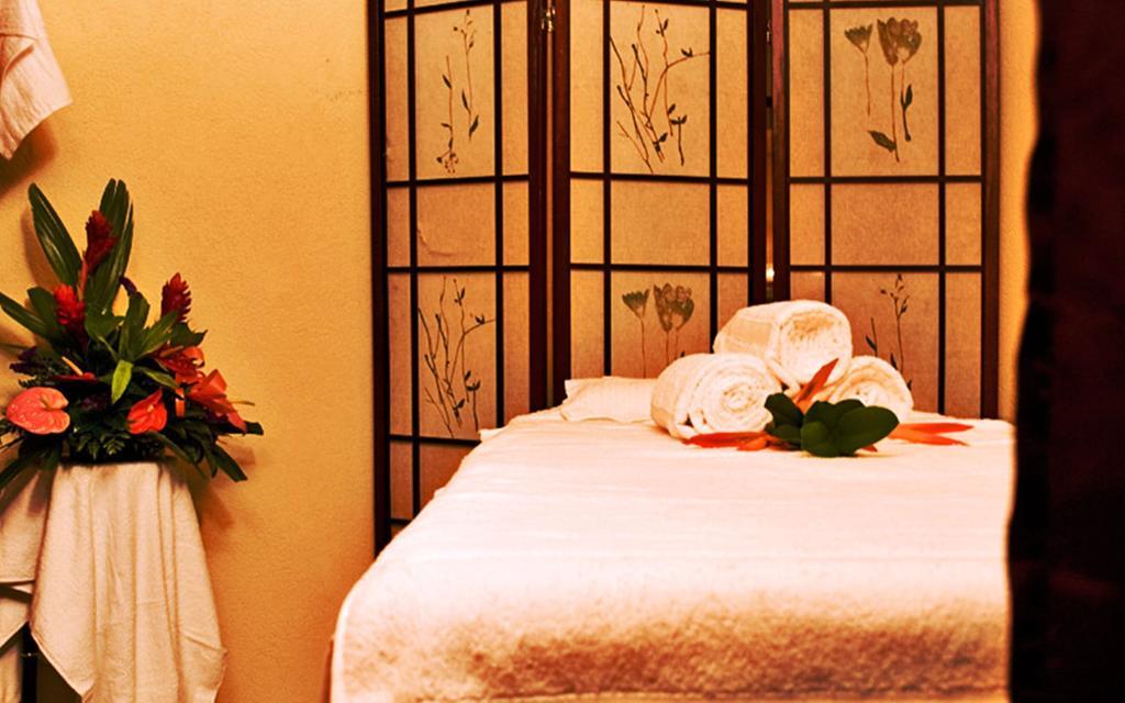 Golden Sands Hotel Christ Church Ngoại thất bức ảnh