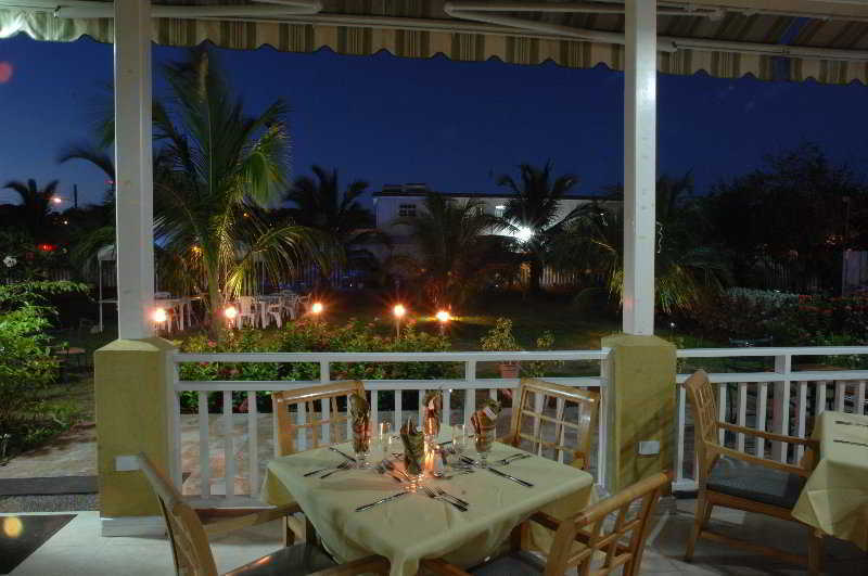 Golden Sands Hotel Christ Church Ngoại thất bức ảnh